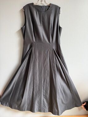 COS Sleeveless Gray Maxi Dress